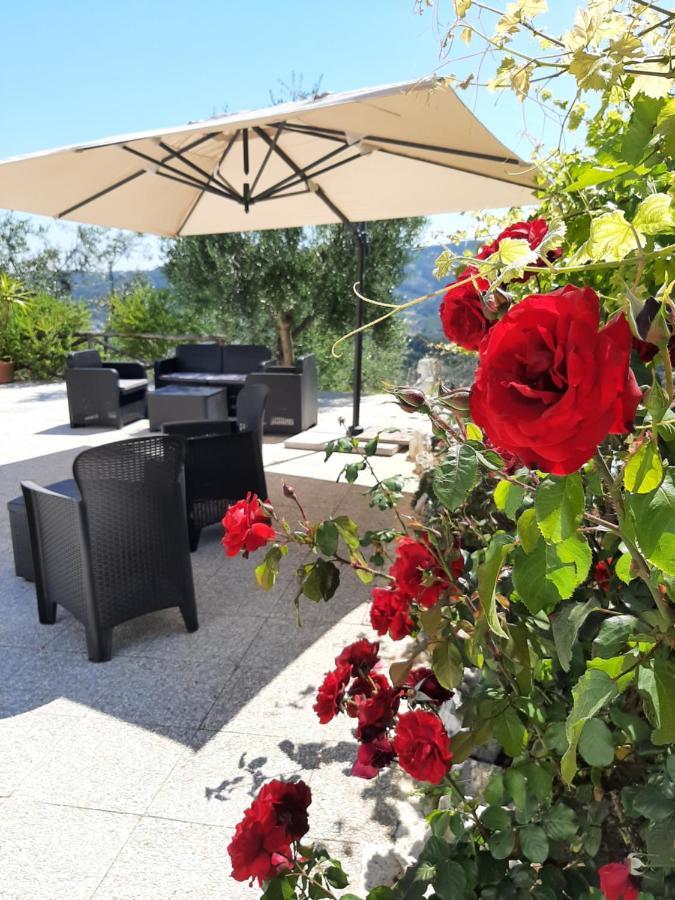 Osteria B&B Il Rifugio 페스키치 외부 사진